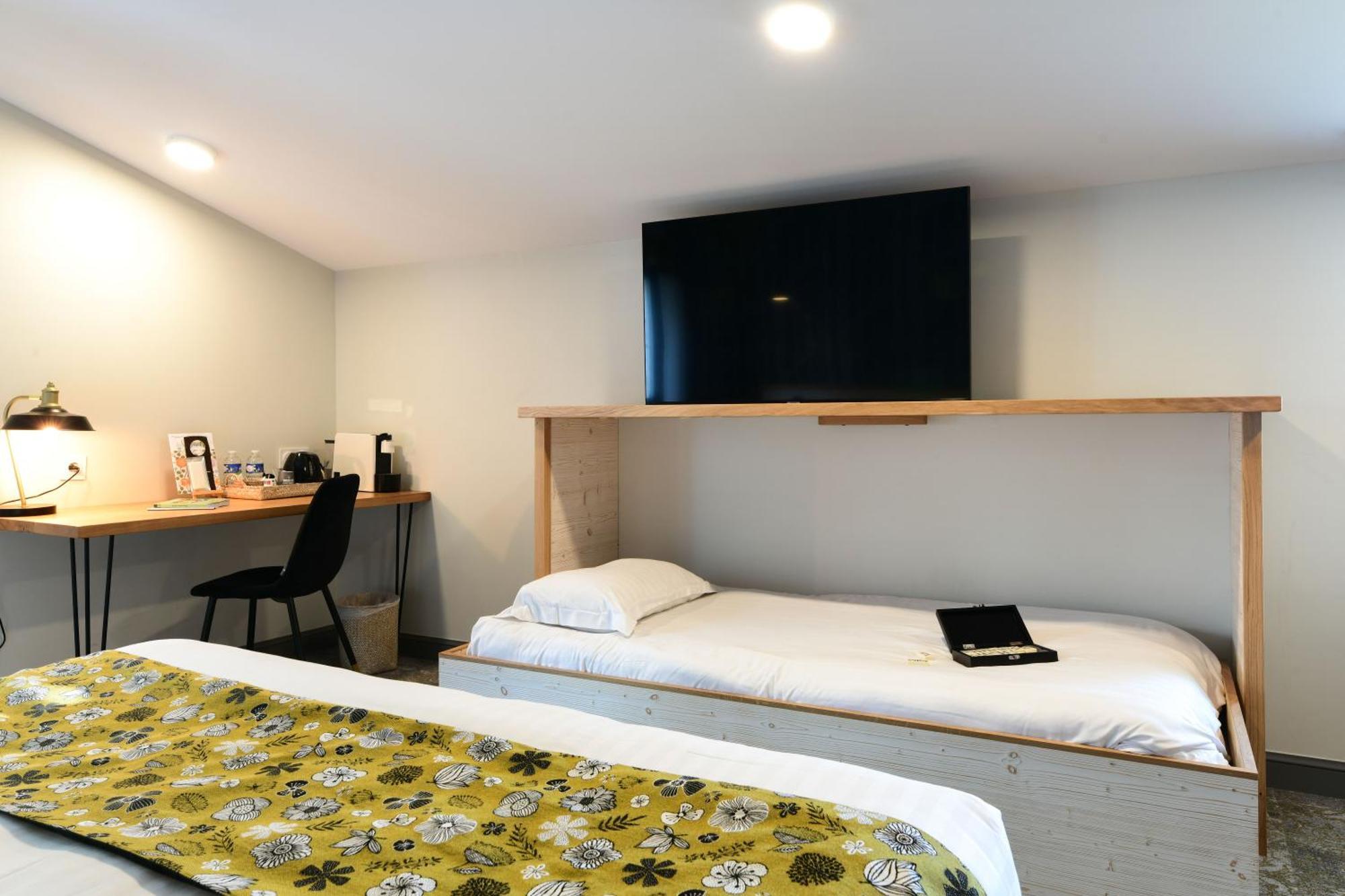 Logis Hotels Gnac E Pause Saint-Lon-Les-Mines Buitenkant foto