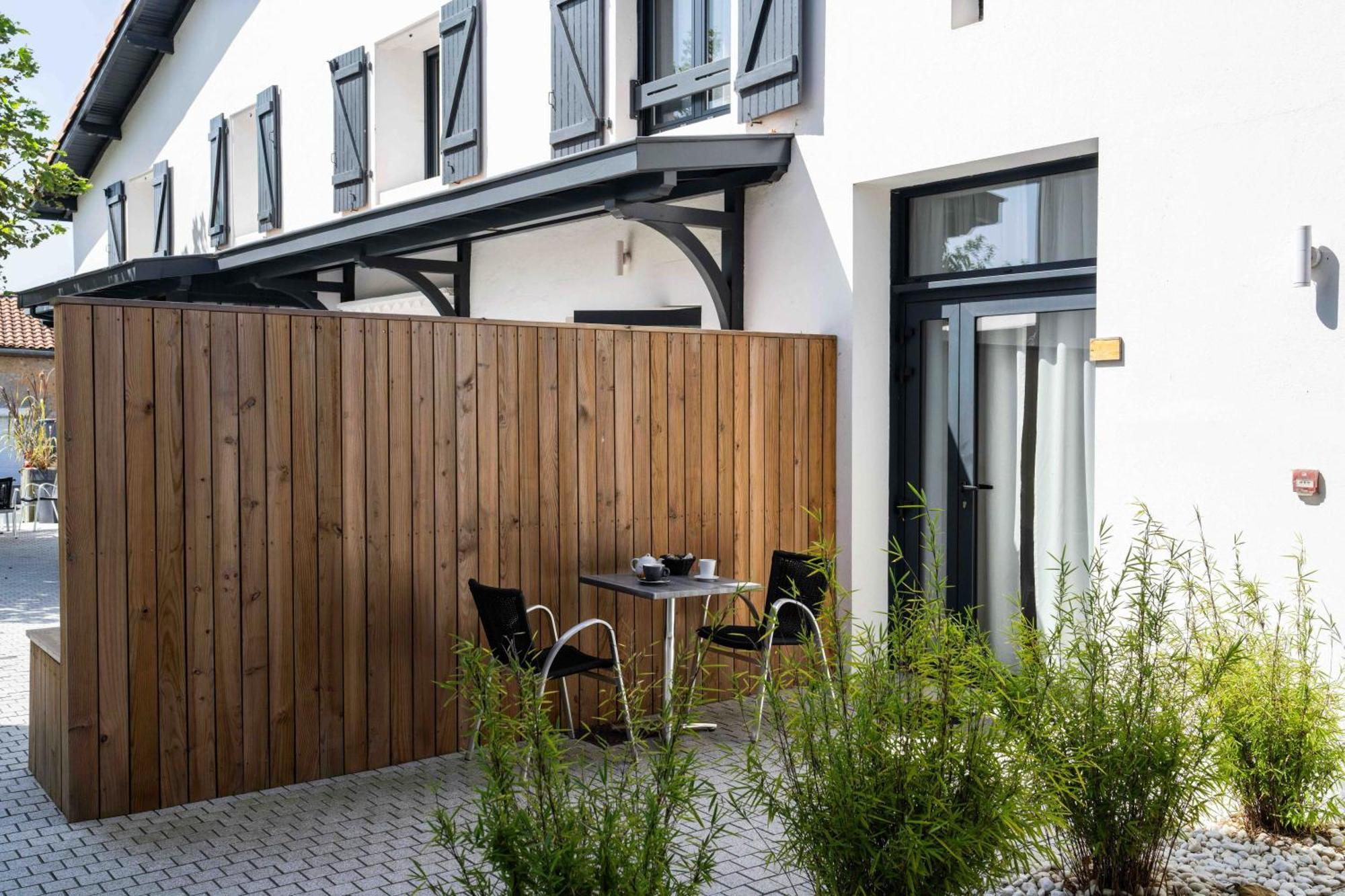 Logis Hotels Gnac E Pause Saint-Lon-Les-Mines Buitenkant foto